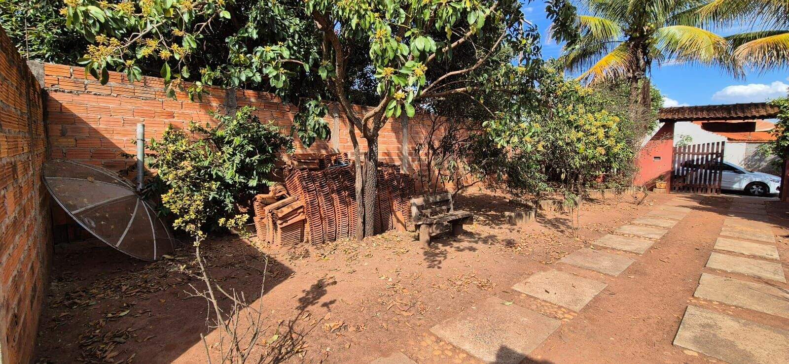Casa de Condomínio para aluguel no Rio da Onça: 