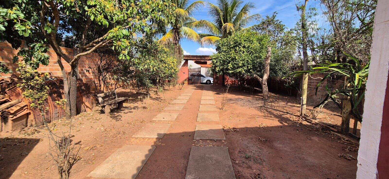 Casa de Condomínio para aluguel no Rio da Onça: 