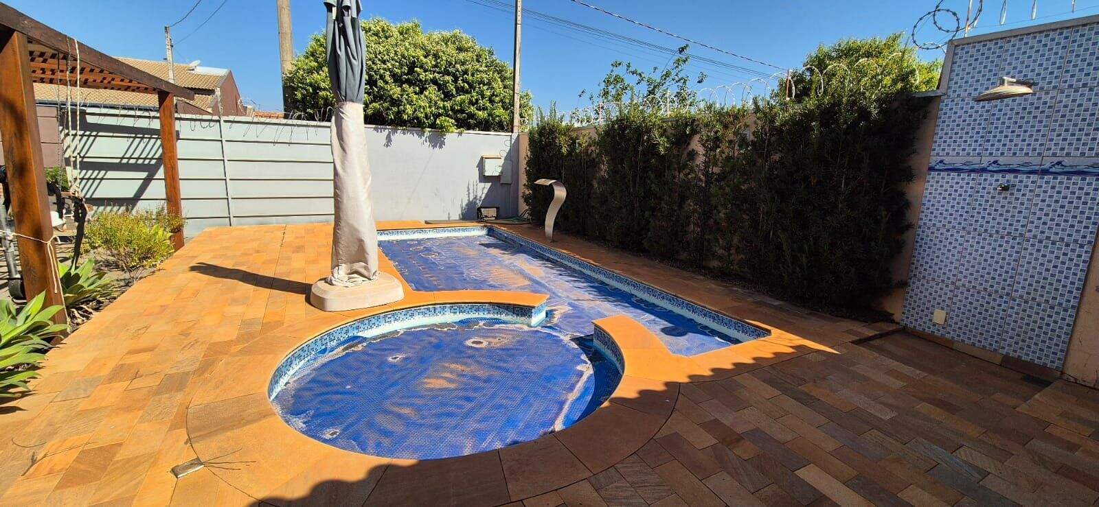 Casa de Condomínio à venda no Village Tietê: 