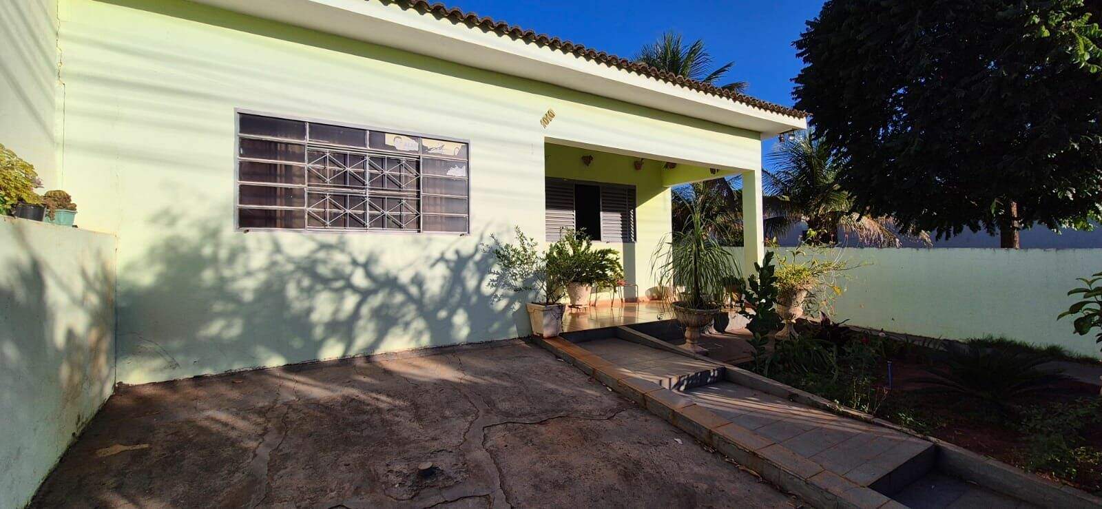 Casa à venda no Centro: 