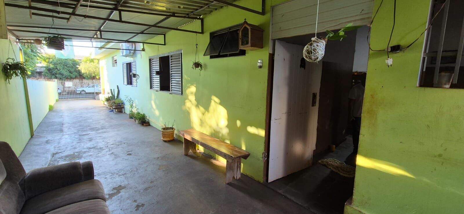 Casa à venda no Centro: 