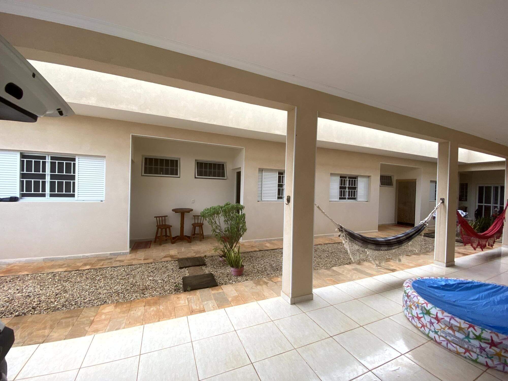 Casa de Condomínio à venda no Recanto da Onça: 