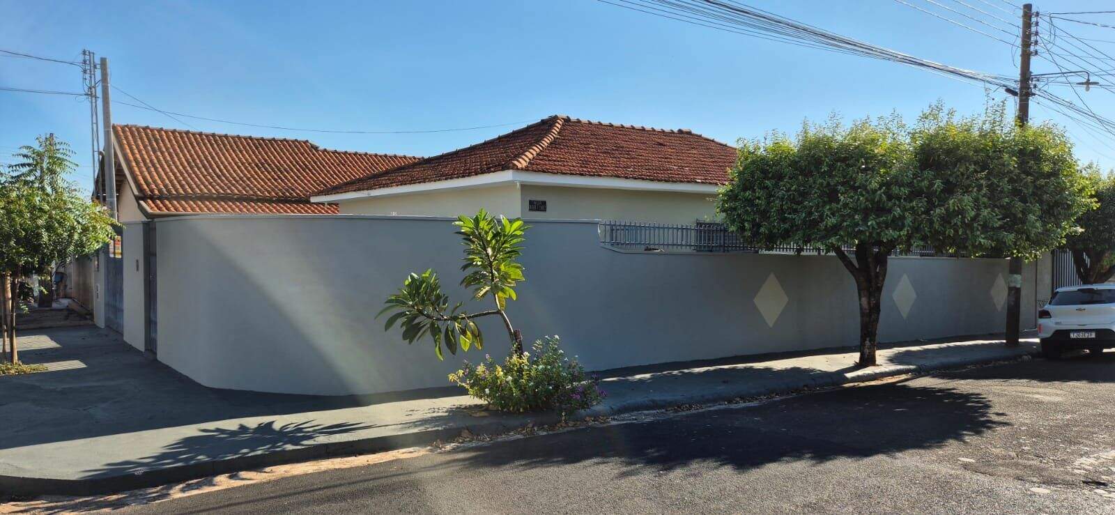 Casa à venda no Jardim Primavera: 