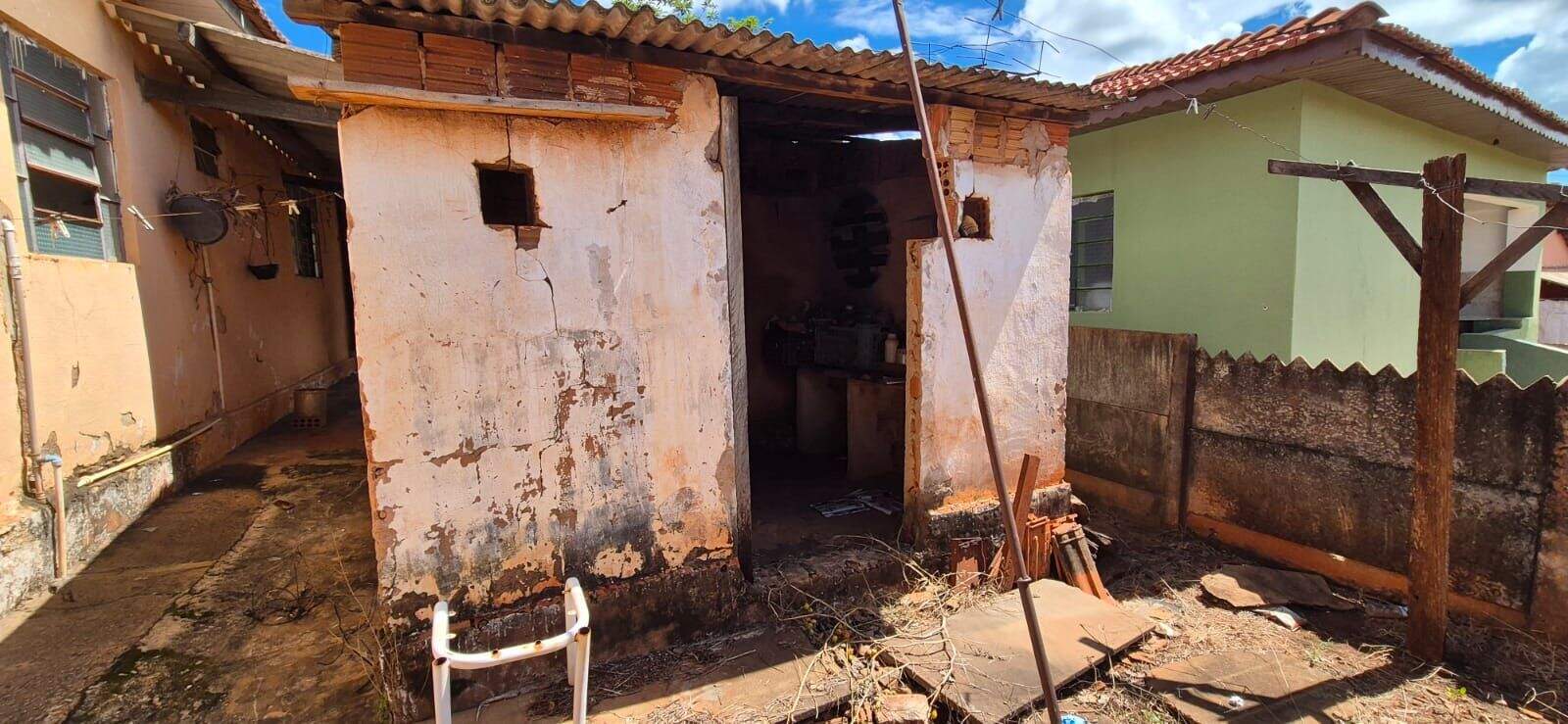 Casa à venda no Conjunto Residencial Maria Cristina: 