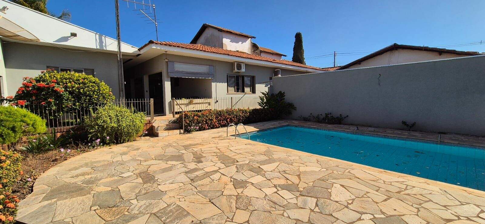Casa à venda no Jardim Alvorada: 