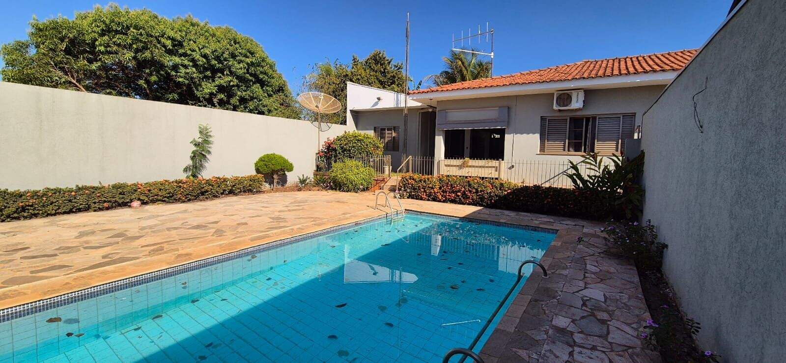 Casa à venda no Jardim Alvorada: 