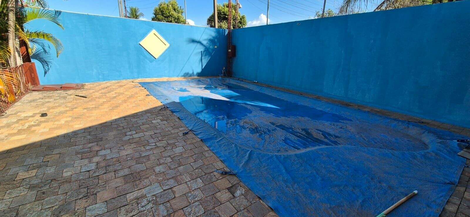 Casa de Condomínio à venda no Zona Rural: 