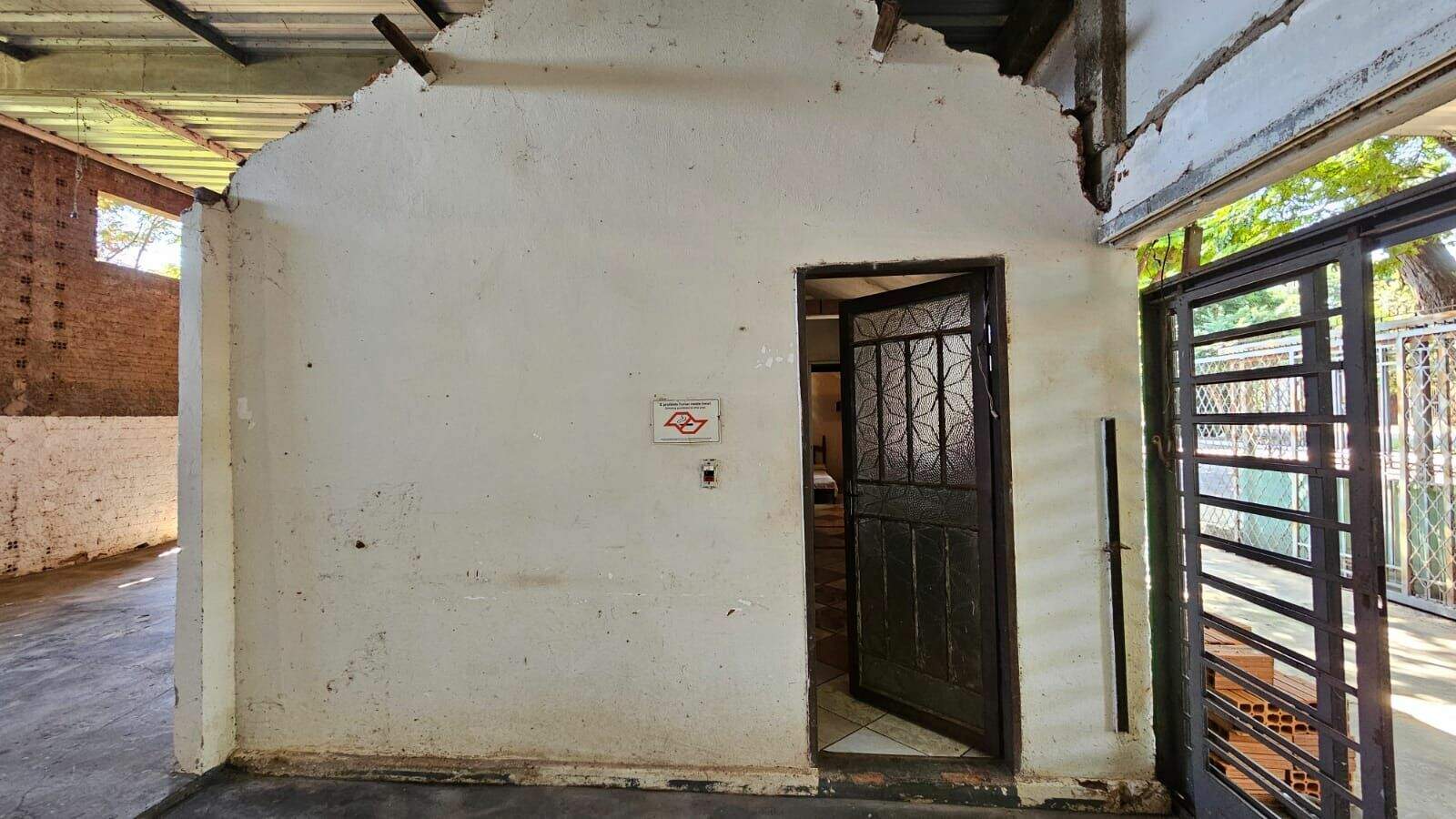 Casa de Condomínio para aluguel no Zona Rural: 