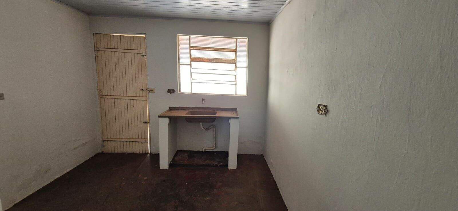 Casa para aluguel no Jardim Ouro Verde: 
