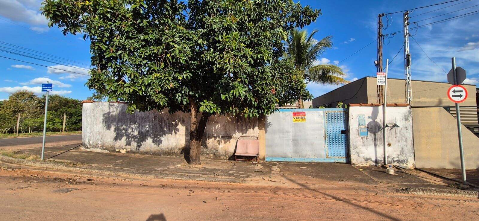 Casa de Condomínio à venda no Zona Rural: 