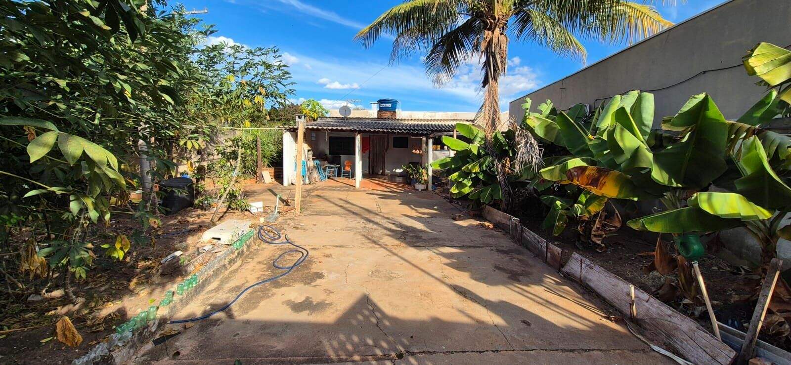 Casa de Condomínio à venda no Zona Rural: 