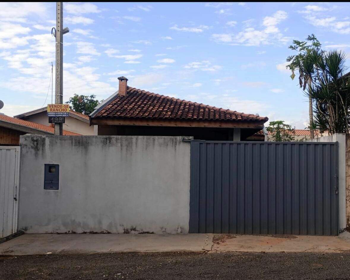 Casa de Condomínio à venda no Zona Rural: 
