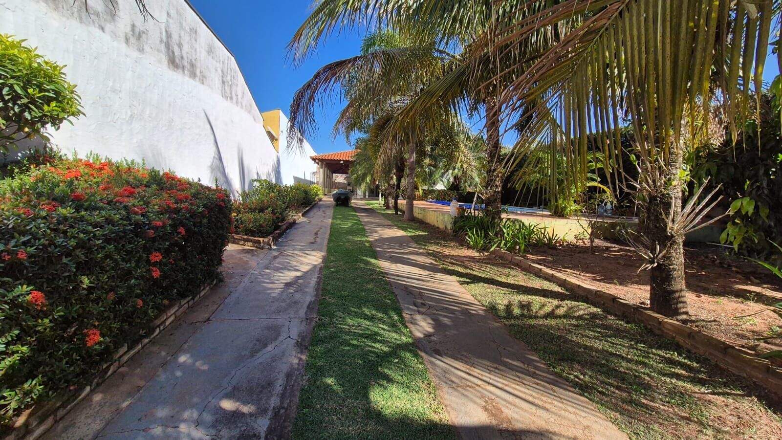 Casa de Condomínio à venda no Rio da Onça: 