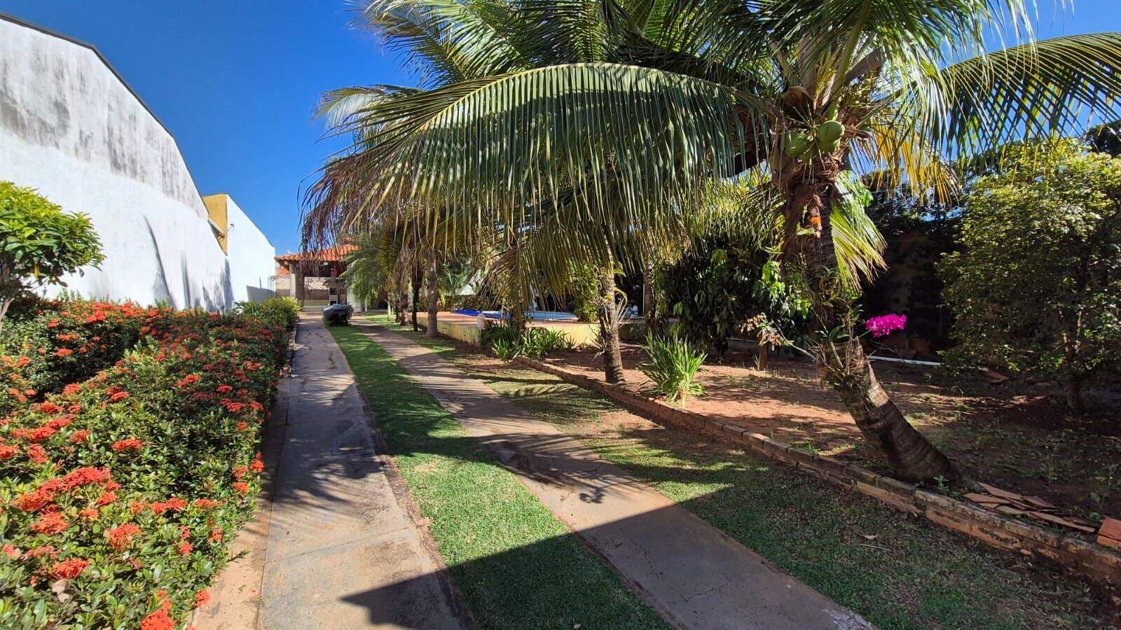 Casa de Condomínio à venda no Rio da Onça: 