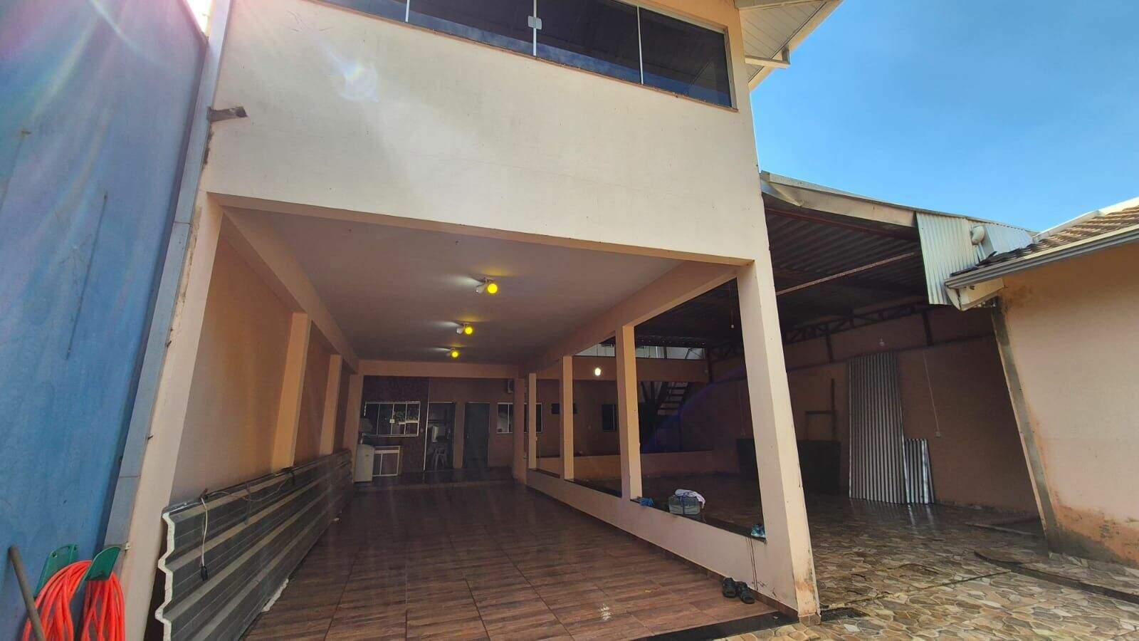 Casa de Condomínio para aluguel no Recanto da Onça: 