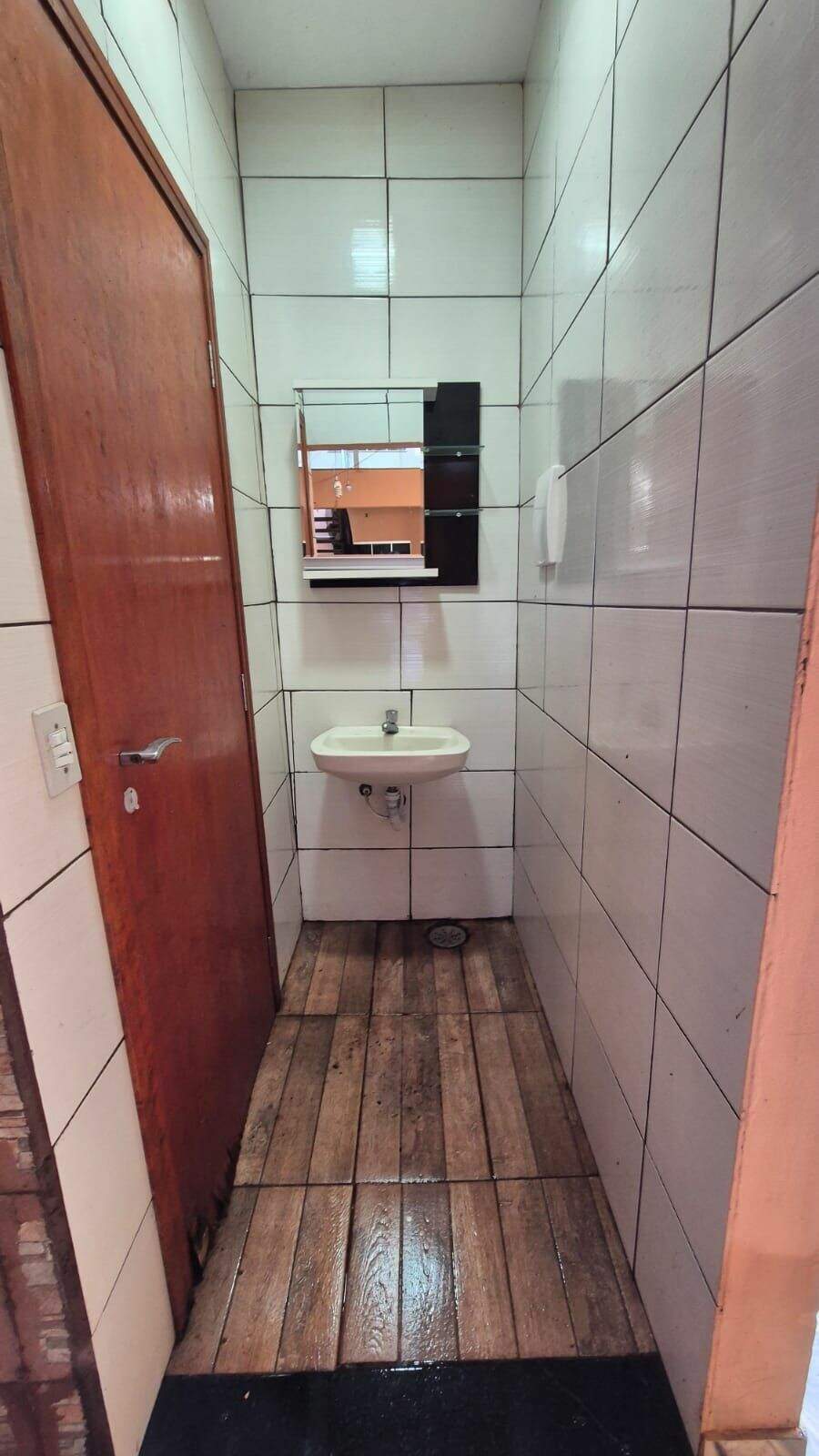 Casa de Condomínio para aluguel no Recanto da Onça: 