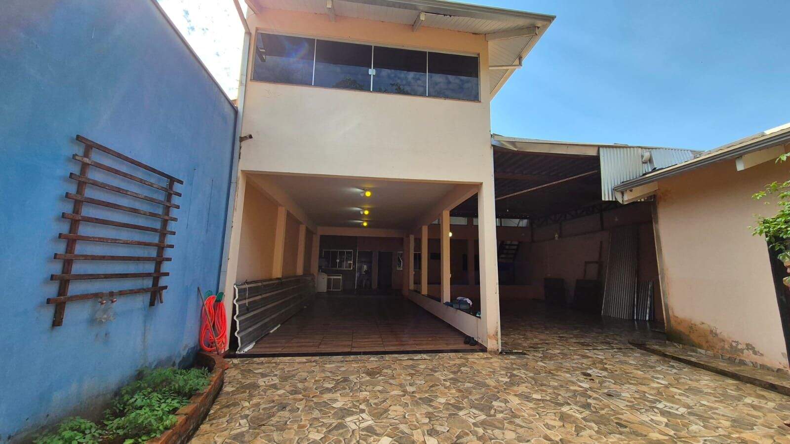 Casa de Condomínio à venda no Recanto da Onça: 