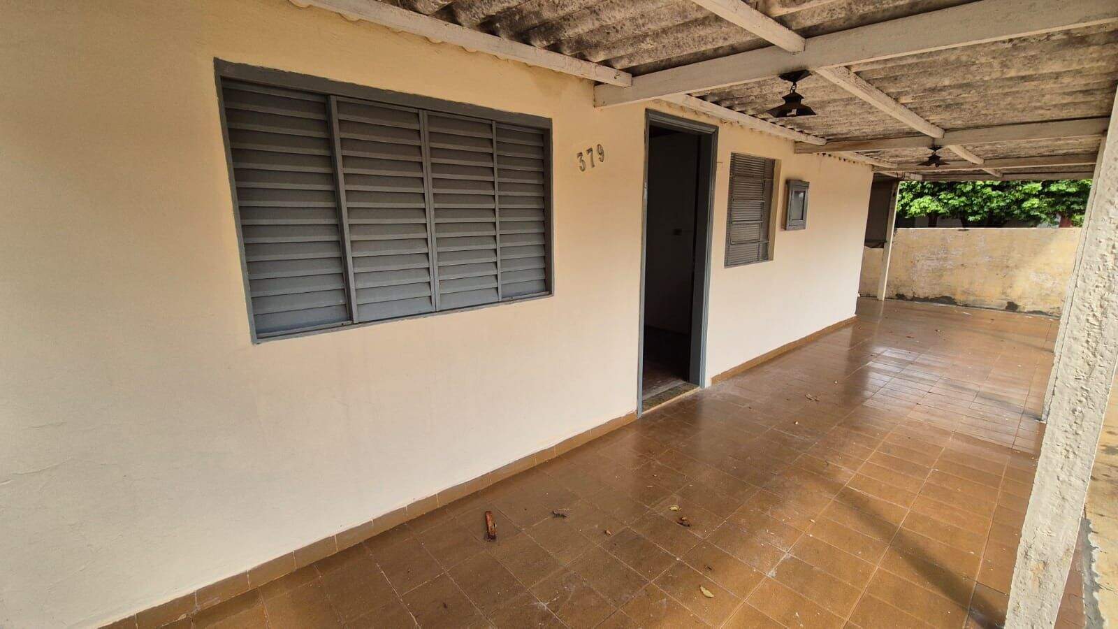 Casa para aluguel no Centro: 