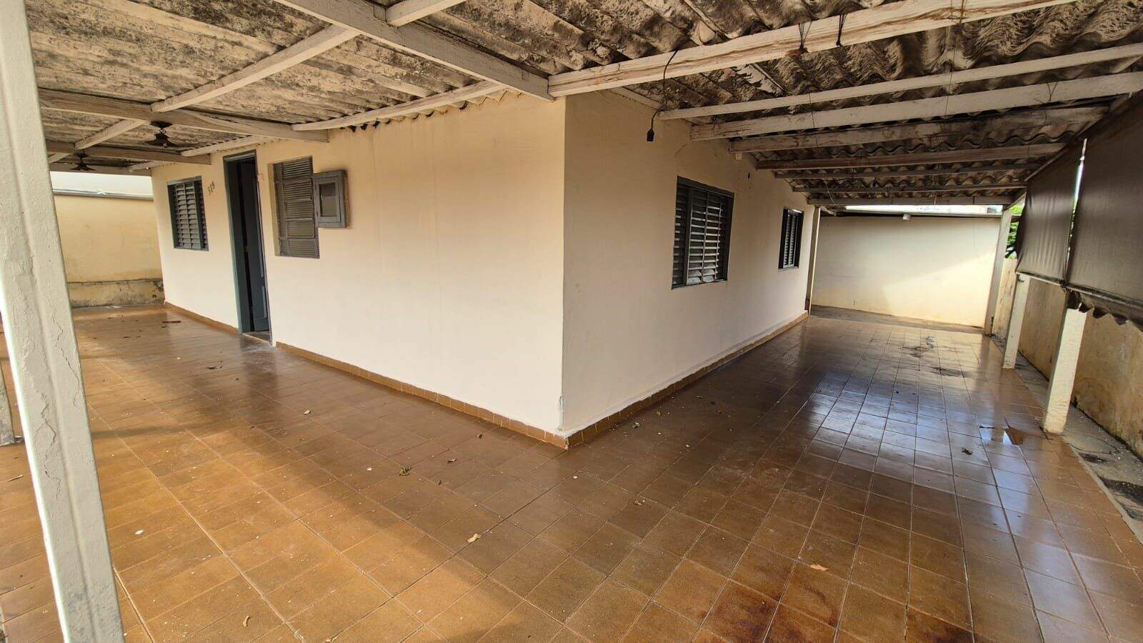 Casa para aluguel no Centro: 