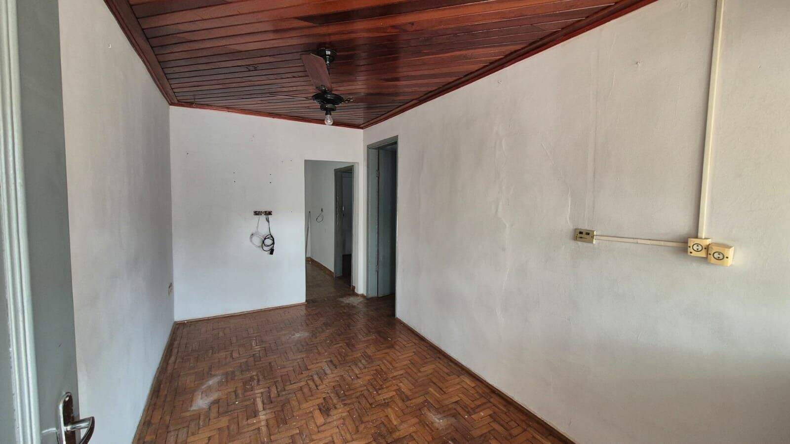 Casa para aluguel no Centro: 