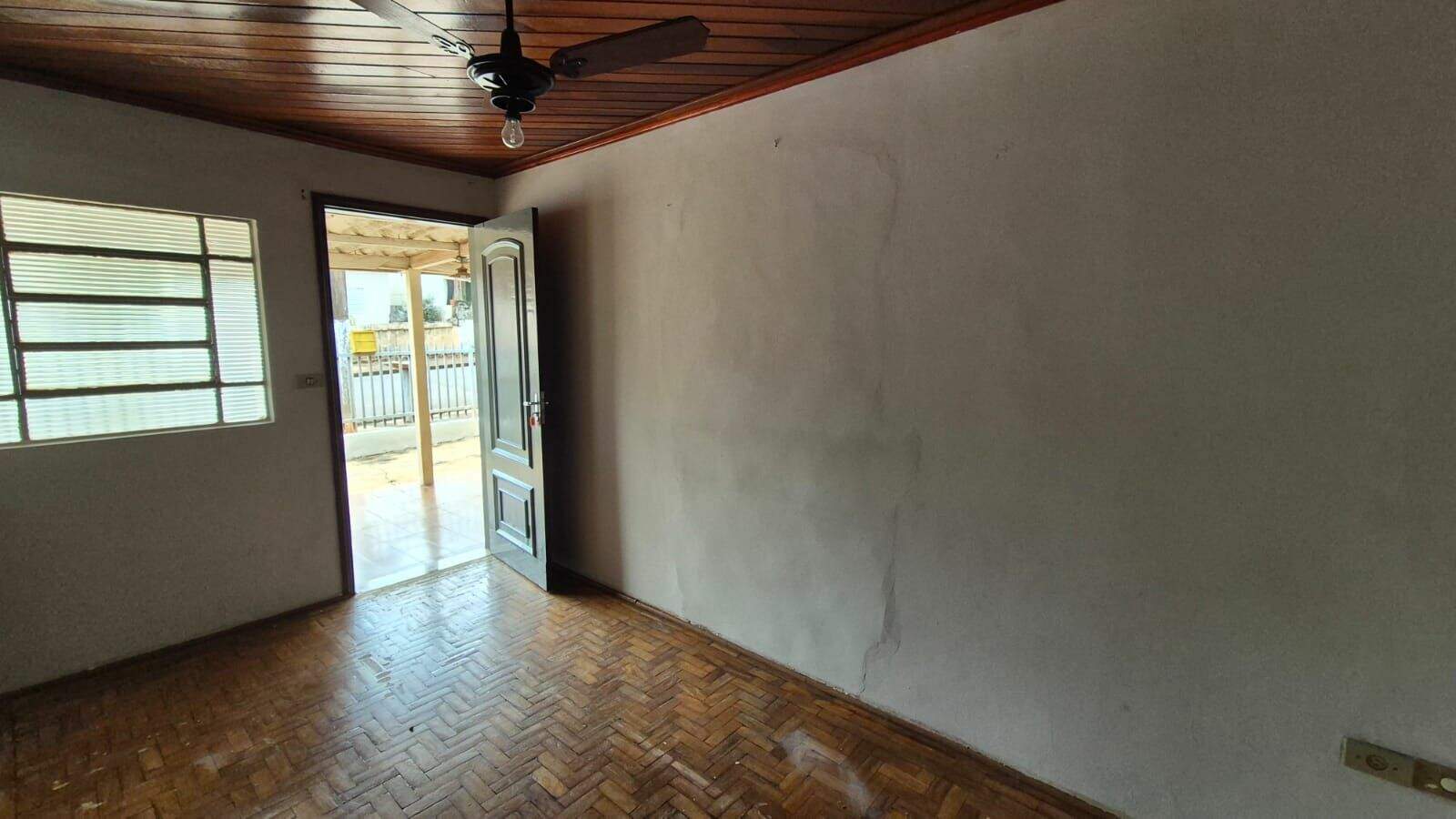 Casa para aluguel no Centro: 
