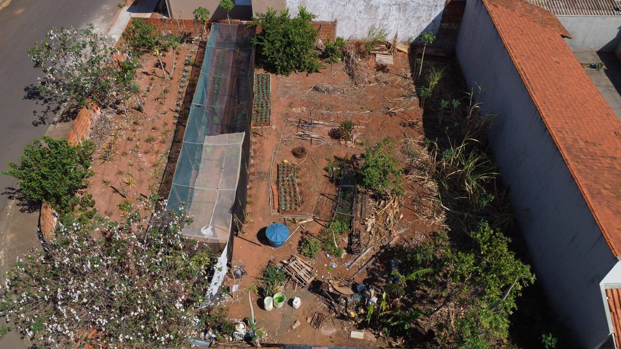 Terreno à venda no Jardim Alto do Ouro Verde: 