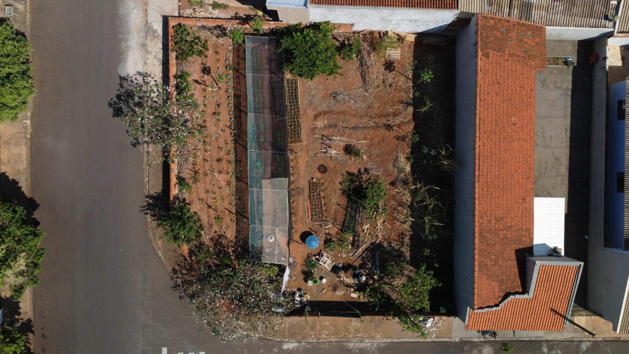 Terreno à venda no Jardim Alto do Ouro Verde: 