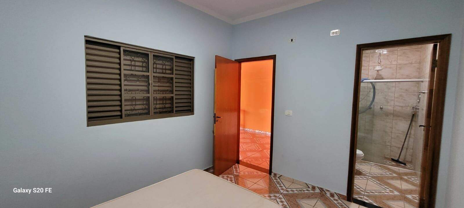 Casa de Condomínio à venda no Corguinho: 