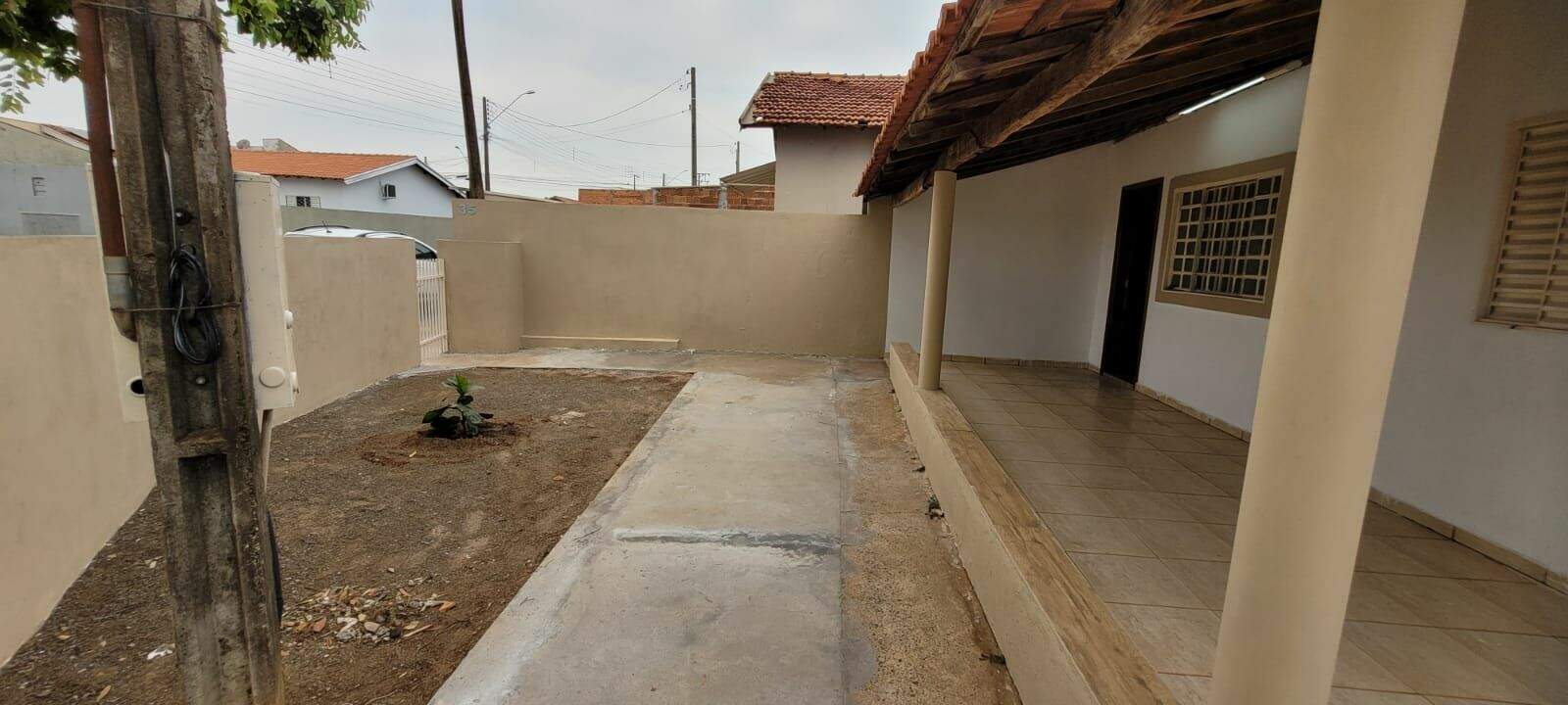 Casa à venda no Jardim Alto do Ouro Verde: 