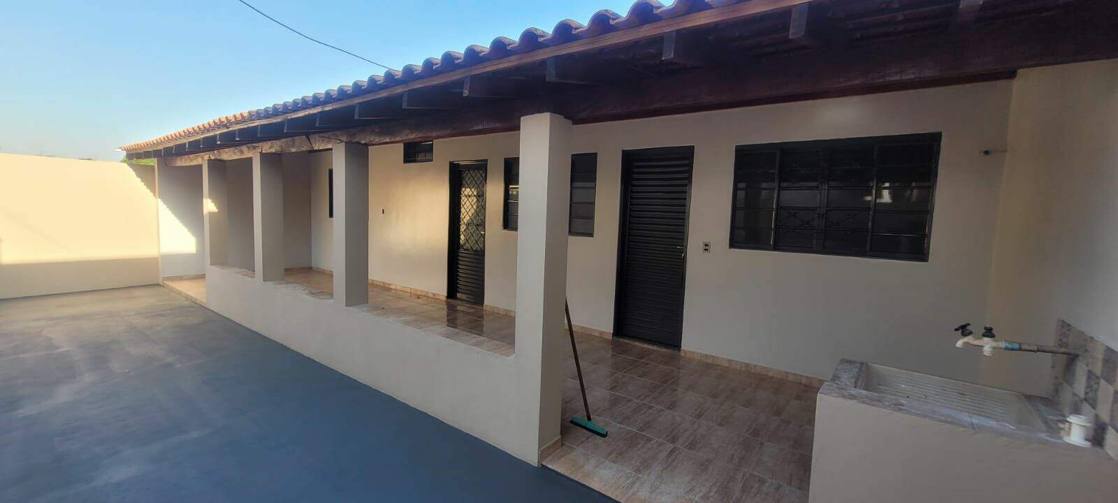 Casa para aluguel no Jardim Alto do Ouro Verde II: 