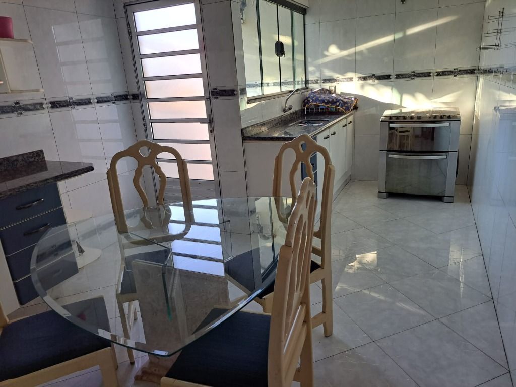 Casa à venda no Vila Bressani: 