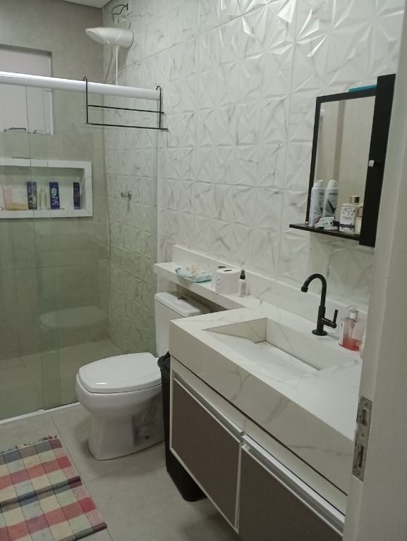 Casa à venda no Vila Bressani: 