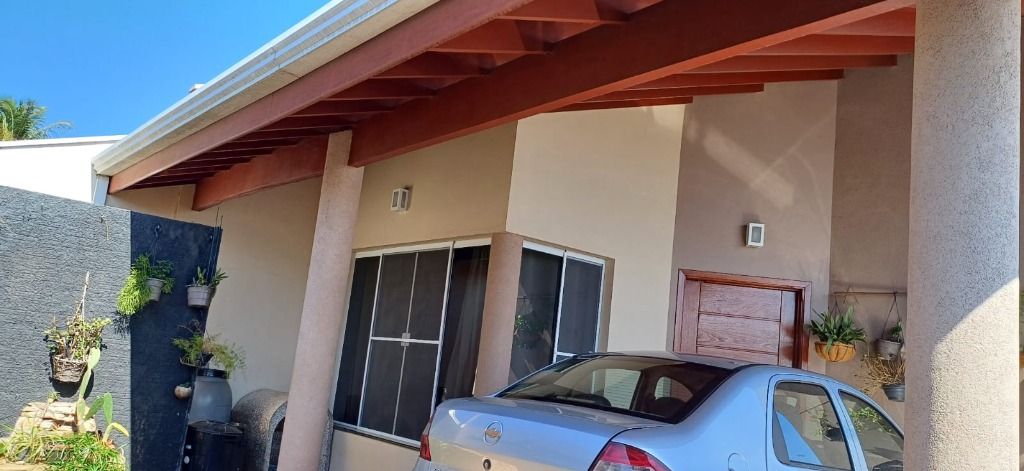 Casa à venda no Vila Bressani: 