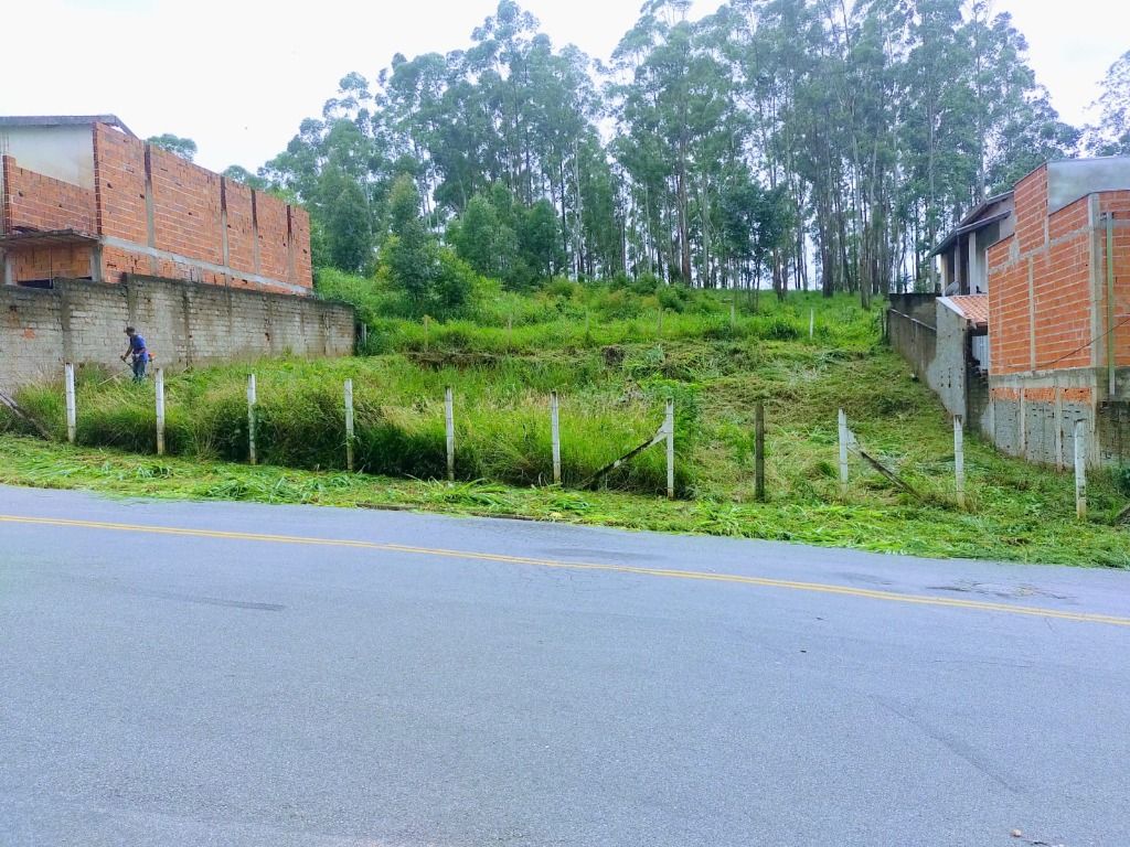 Terreno à venda no Jardim Portugal: 