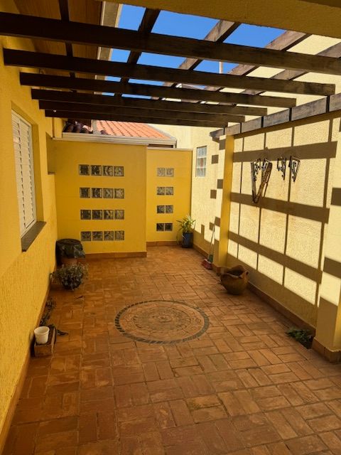 Casa à venda no Betel: 