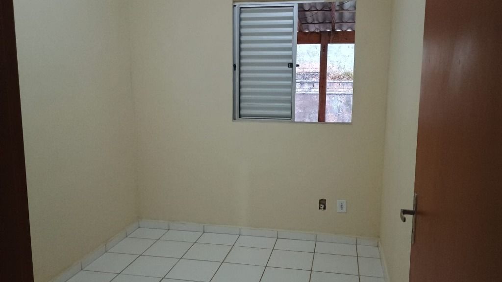 Casa à venda no Saltinho: 