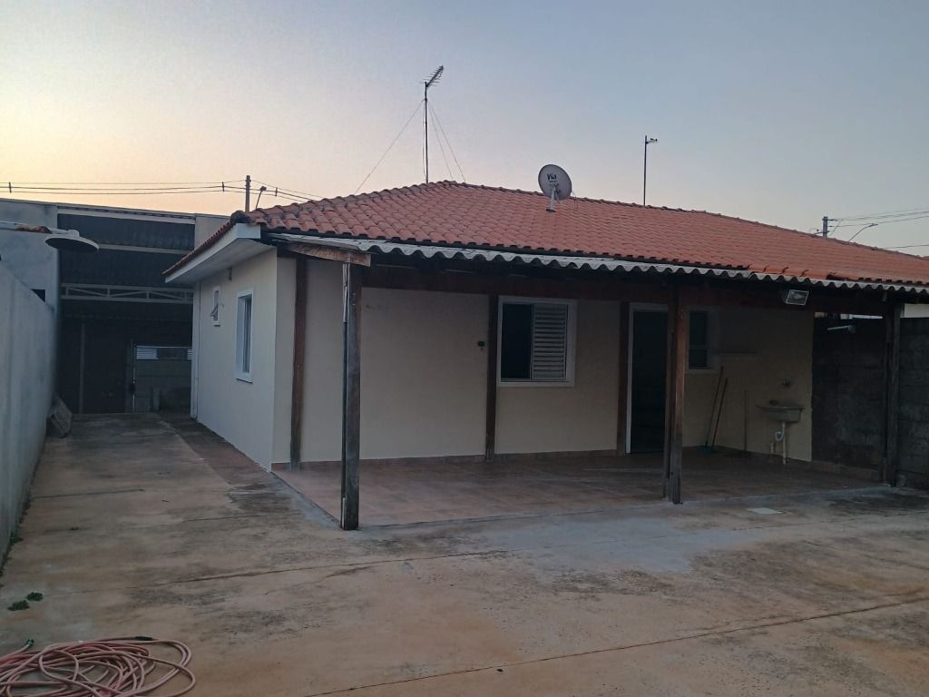 Casa à venda no Saltinho: 
