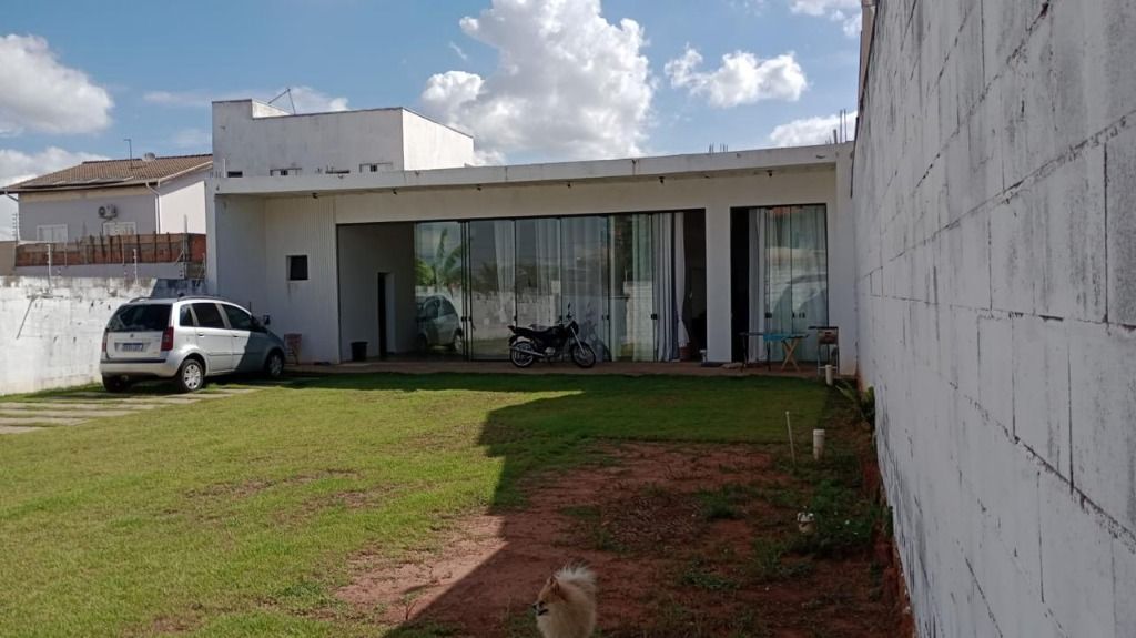 Casa à venda no Parque Bom Retiro: 