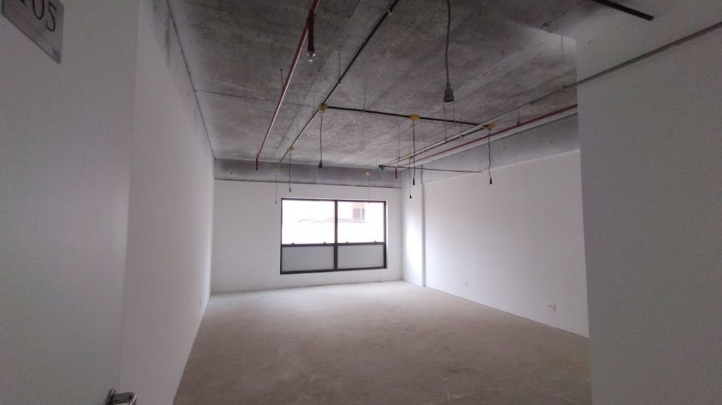 Sala à venda no Centro: 