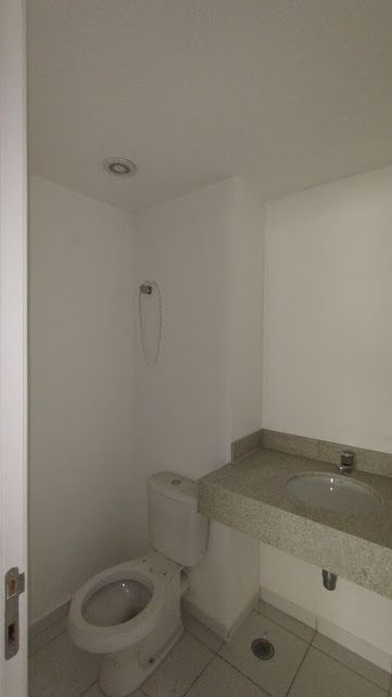 Sala à venda no Centro: 