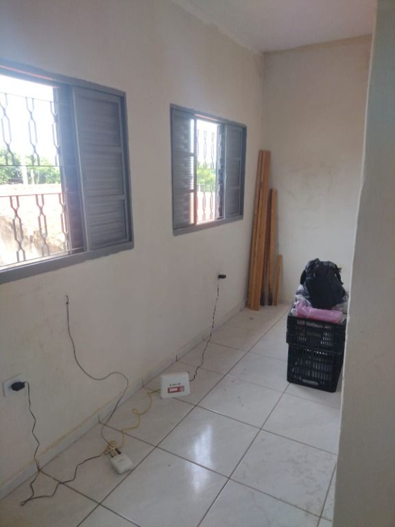 Casa à venda no Dona Edith Campos Fávero: 