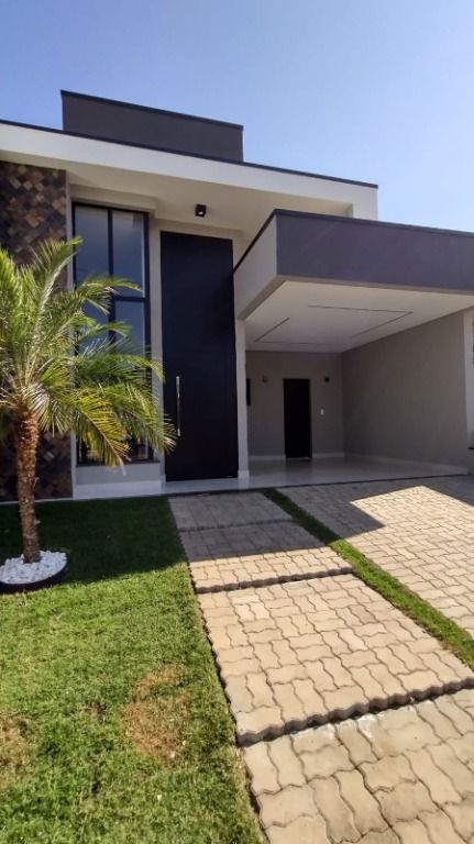 Casa à venda no Parque Brasil 500: 