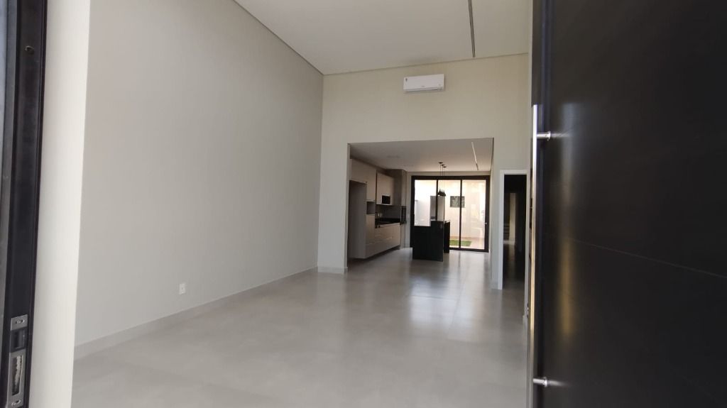 Casa à venda no Parque Brasil 500: 