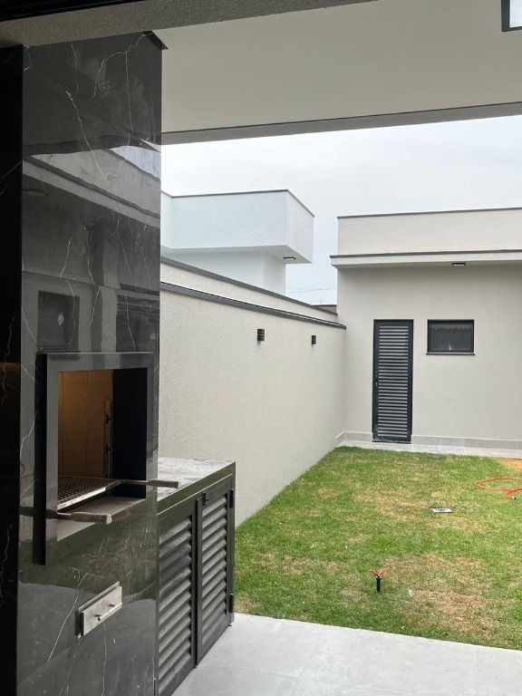 Casa à venda no Parque Brasil 500: 