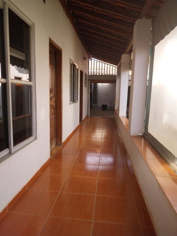 Casa à venda no Vila Bressani: 