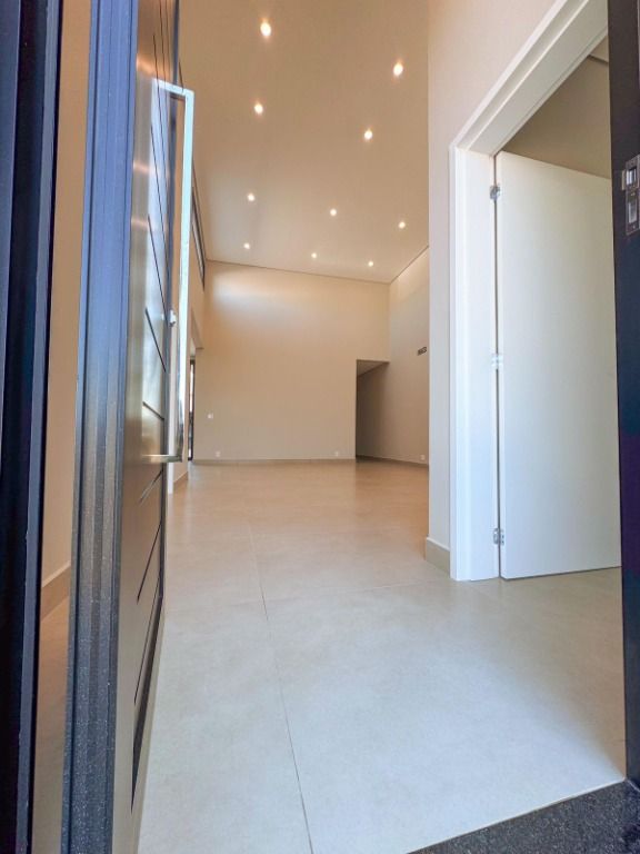 Casa à venda no Centro: 