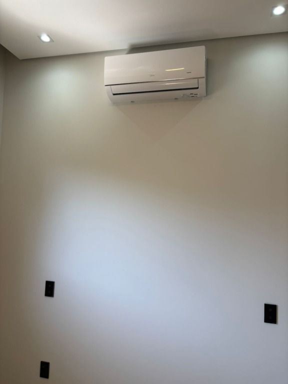 Casa à venda no Parque Brasil 500: 