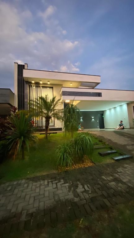 Casa à venda no Parque Brasil 500: 