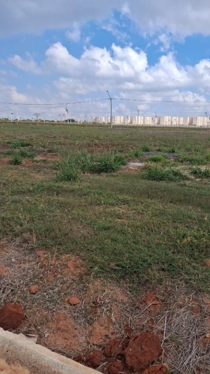 Terreno à venda no Parque Bom Retiro: 