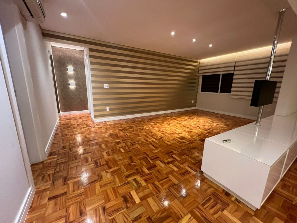 Apartamento à venda no Cambuí: 